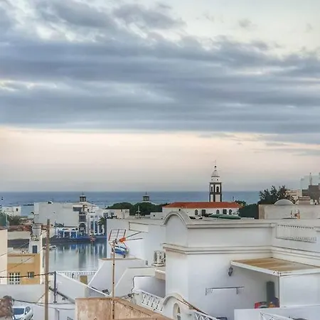 Appartement 3 Bedrooms Seaview In Historical Center