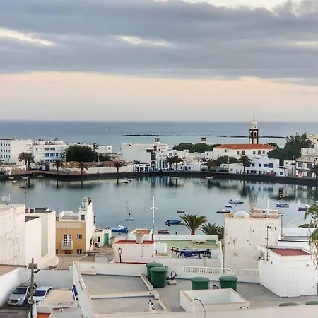 3 Bedrooms Seaview In Historical Center Appartement